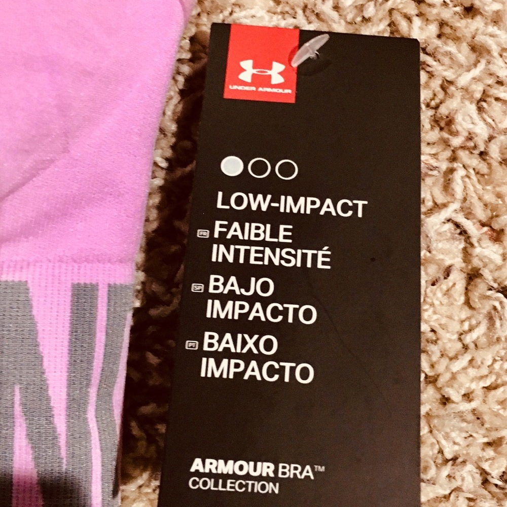 Under Armor Low Impact seamless sports bra NWT - Picture 5 of 6